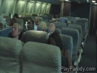 2 oversexed stewardesses vet hur till vänligen den passengers