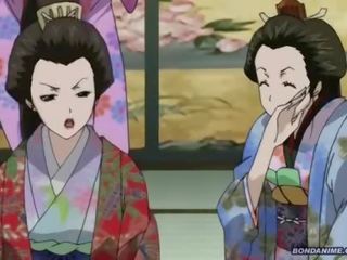 एक हॉगटाइड geisha मिला एक वेट टपकाव का मुंहतोड़ को trot पुसी
