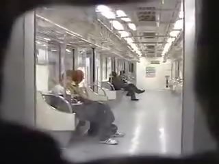 Jap cuplu public lovitură în tren